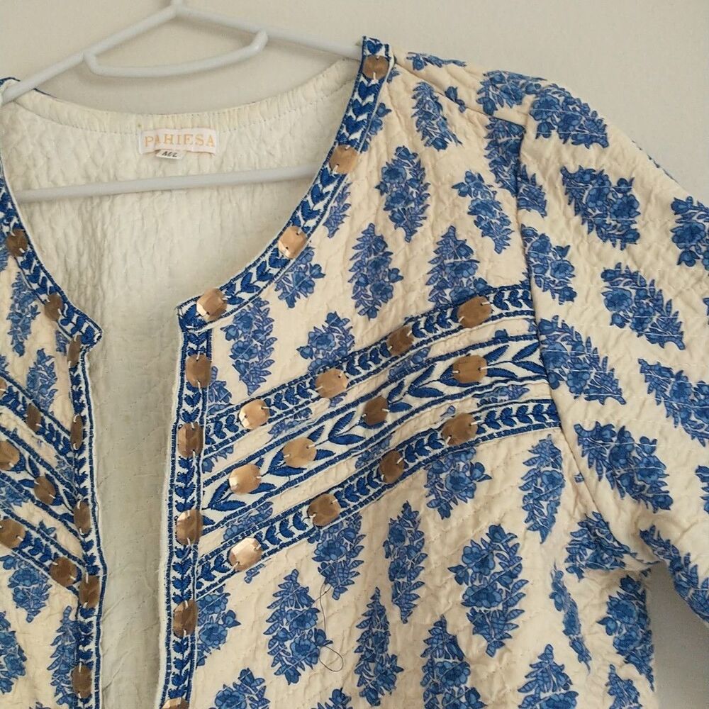 Pahiesa Open Front Jacket Womens M/L/S*Blue Floral Block Print Quilted Embellish - Picture 2 of 10